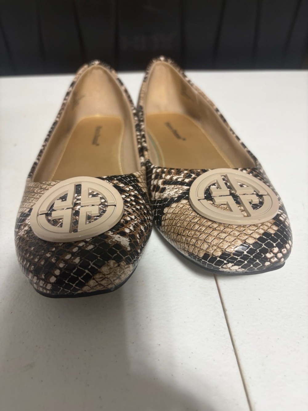 Pierre Dumas Beige and Black Snake-Print Logo Ballet Flats